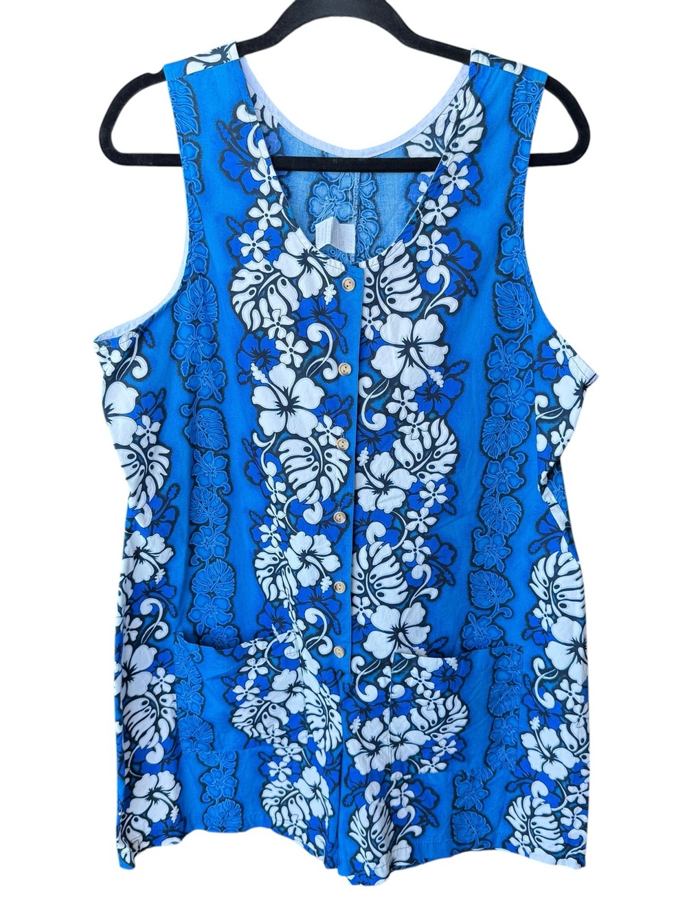 Made in Hawaii short romper button front with pockets size 2XL